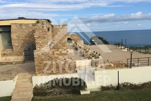 A louer un bel appartement au Golden Tulip