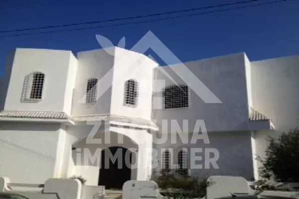 A vendre une magnifique villa à la Marsa