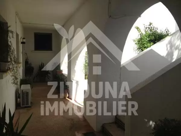 Bel appartement meublé à louer ....