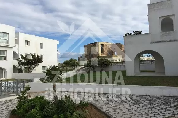 A louer un bel appartement avec service & linge