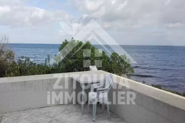 A louer un duplex à La Marsa Corniche