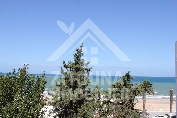 A louer bel appartement à La Marsa Plage