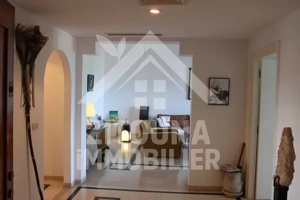 A louer bel appartement à La Marsa Plage