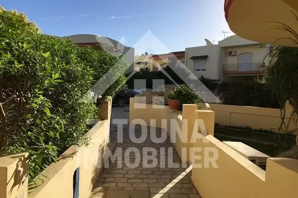 A louer une belle villa à La Marsa