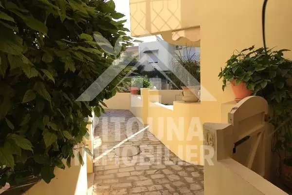 A louer une belle villa à La Marsa