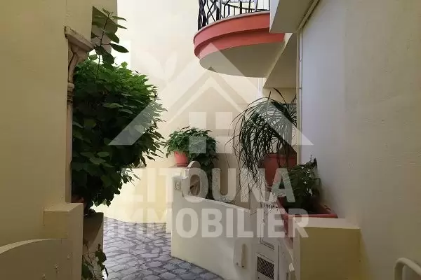 A louer une belle villa à La Marsa