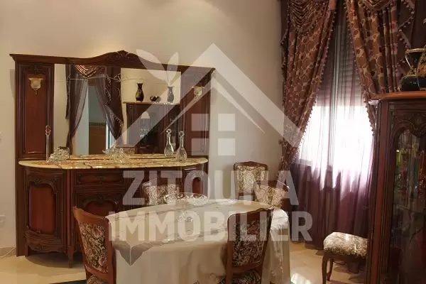 Magnifique rez de chaussée de villa meublé