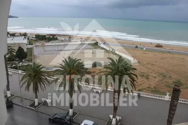 A louer bel appartement meublé à La Marsa Plage