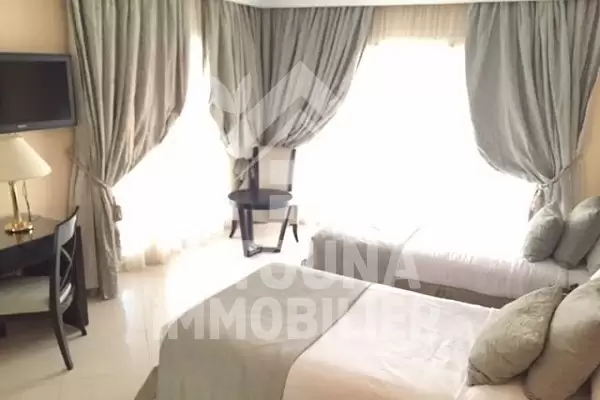 A louer un appartement richement meublé