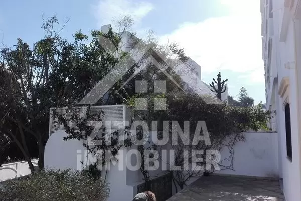 A louer bel appartement à La Marsa plage