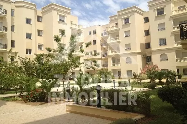 Très bel appartement avec terrasse à La Marsa