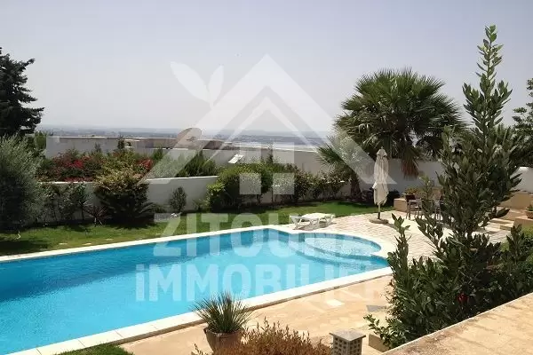 Belle villa de prestige a louer