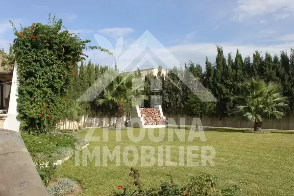 Villa à vendre à La Soukra