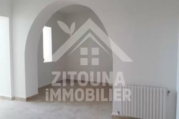 A louer un beau duplex au Golden Tulip