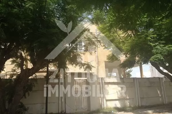 A vendre une magnifique villa à Carthage