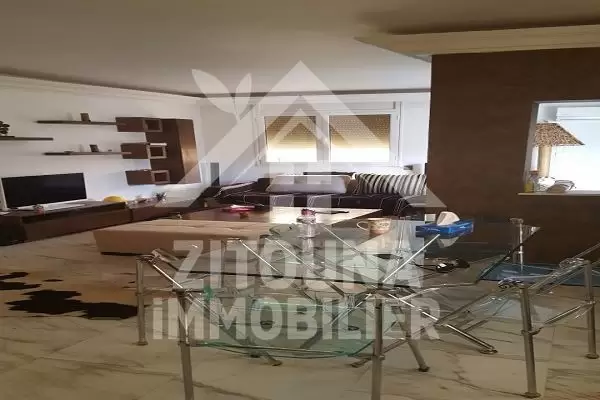 A louer un bel appartement à Hamman Chott