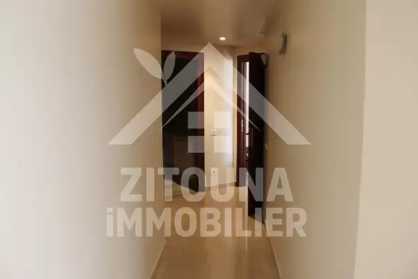 A louer un bel appartement à la Marsa plage