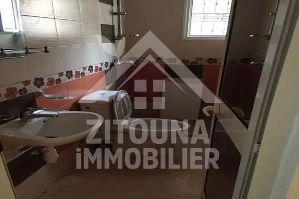 Villa à vendre à l'Ariana