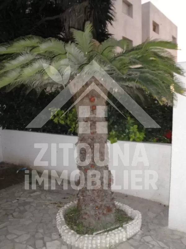 Rez de chaussée villa coloniale à la Marsa