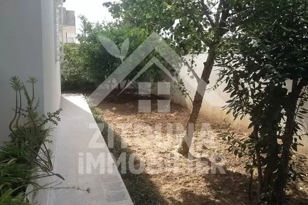 Villa meublée à louer à Sidi Daoued