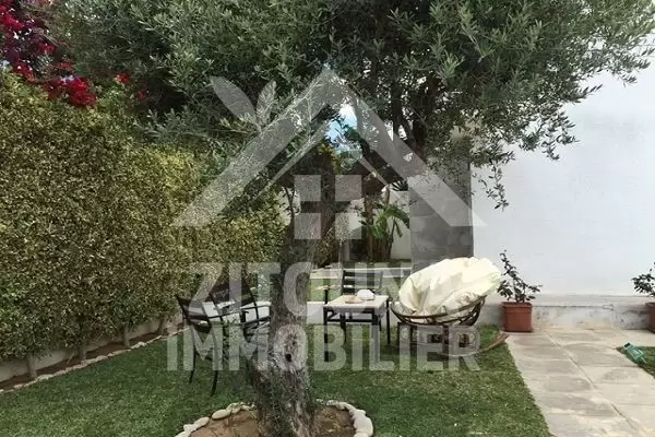 A louer une belle villa à Gammarth