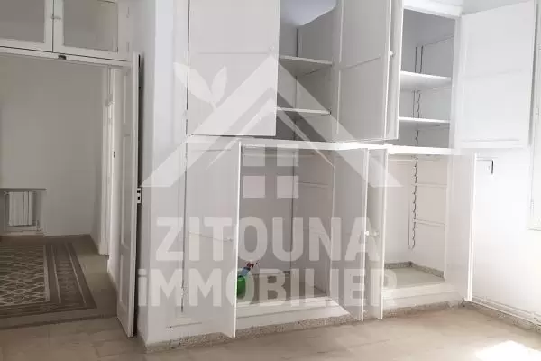 Rez de chaussée de villa à louer à Sidi Bou Said