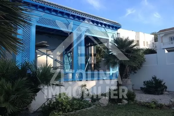 A louer en courte durée une villa à la Marsa