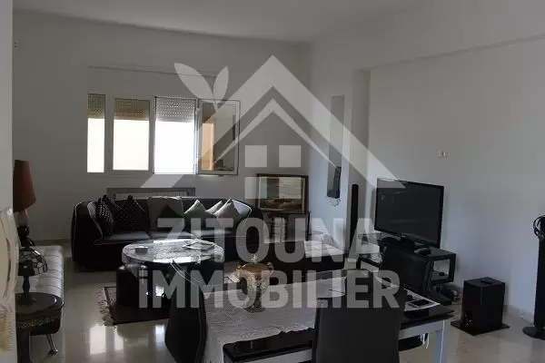 A louer un beau Rez de chaussée de villa