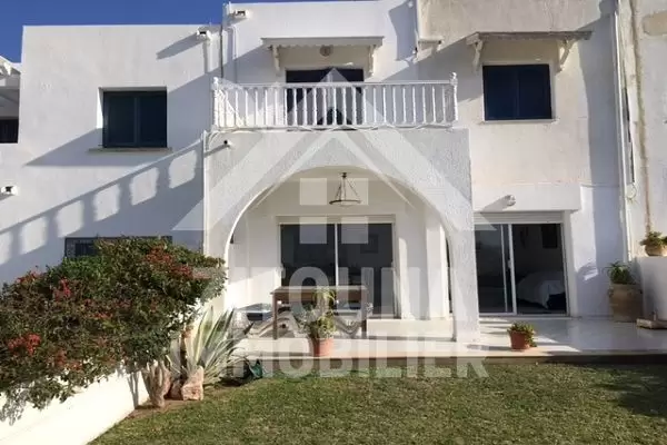 A louer un beau duplex au Golden Tulip