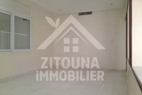 A vendre cette somptueuse villa à Gammarth Sup