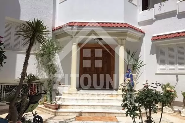 Rez de chaussée de villa à louer à La Marsa