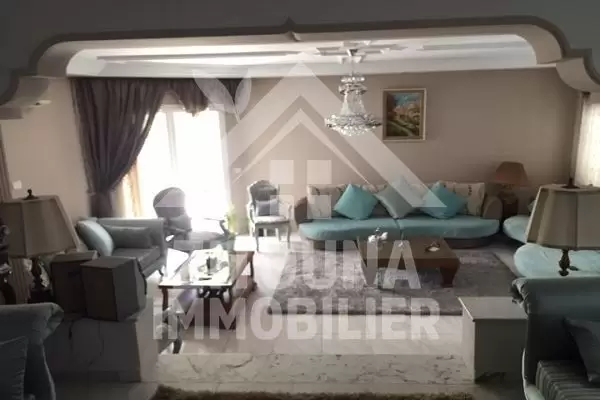 Rez de chaussée de villa à louer à La Marsa