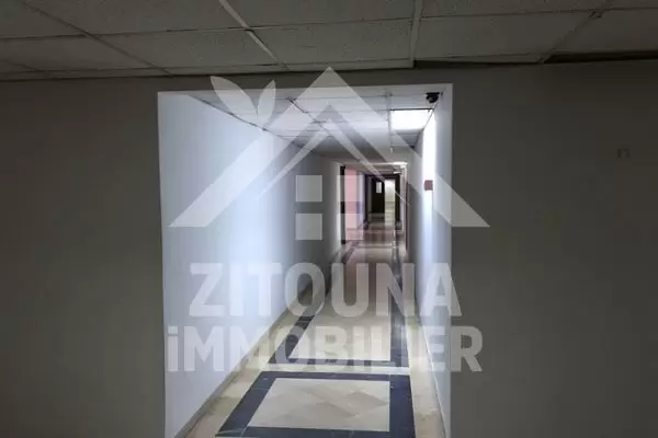 Des locaux à usage bureautique au centre ville de Tunis