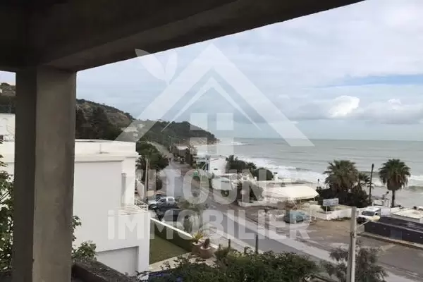 Villa à louer à La Marsa vue sur mer