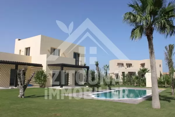 Villa à louer au Golf de Gammarth