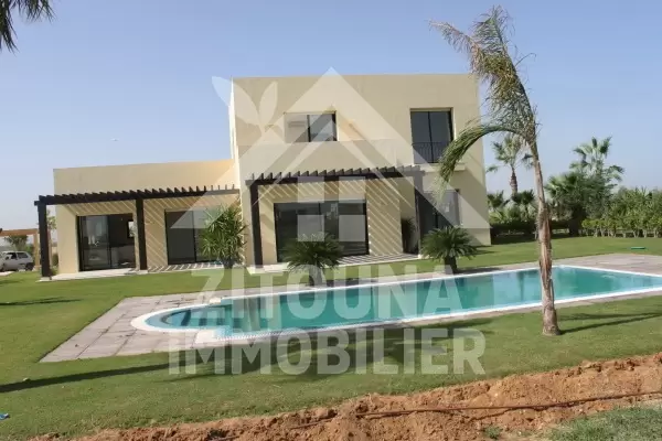 Villa à louer au Golf de Gammarth