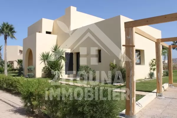 Villa à louer au Golf de Gammarth