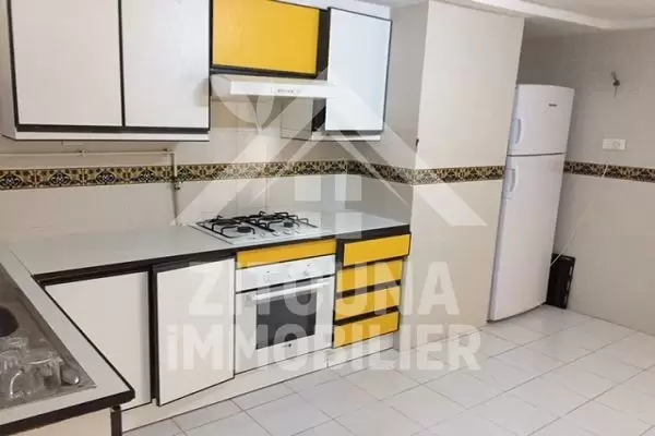 A louer un bel appartement meublé à Gammarth Palace