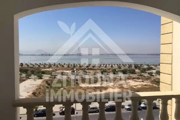 10 Appartements à louer au lac 2