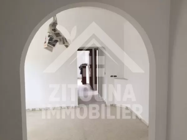 A louer un rez de jardin à la Marsa