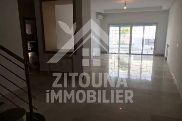 A vendre un bel appartement à La Soukra