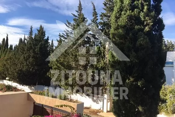 A louer un beau duplex à Gammarth Sup