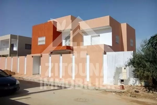 A vendre une belle villa très spacieuse