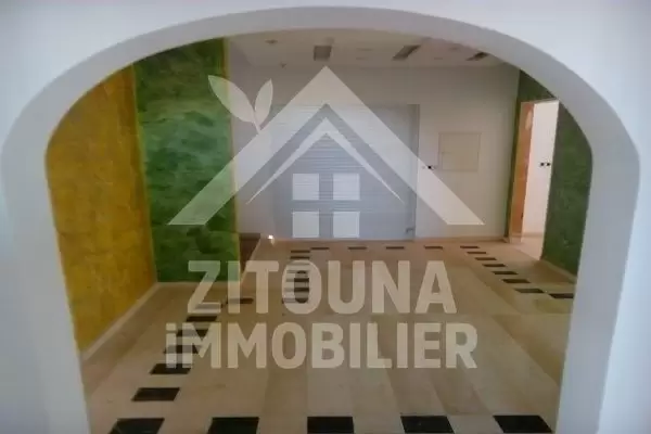 A vendre une belle villa très spacieuse