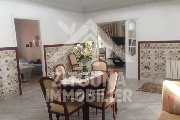 A vendre un étage de villa à La Marsa