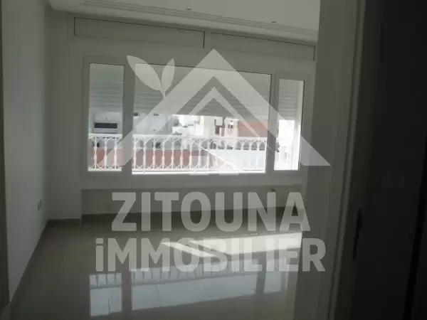 Etage de villa à louer