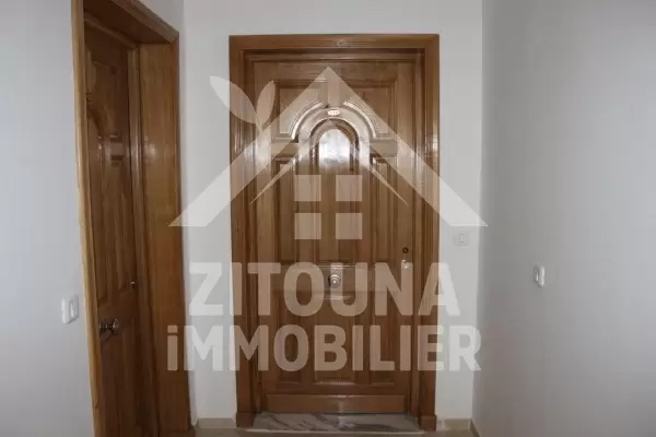 A louer bel appartement à Gammarth