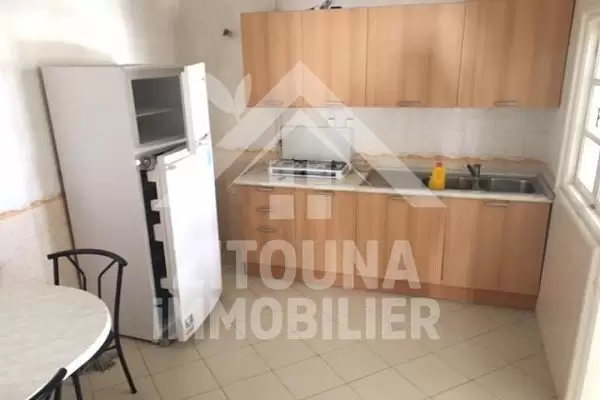 A louer un appartement dans une résidence gardée à la Soukra