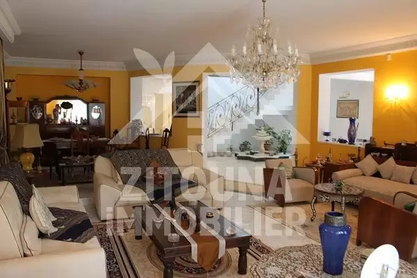 A louer une villa a cite les pins la Marsa