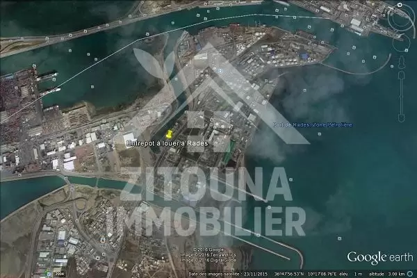 Un Entrepôt à louer à Rades